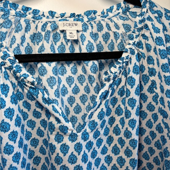 J. Crew 100% Cotton Blue Patterned Women's Top with bell sleeves - Picture 3 of 7